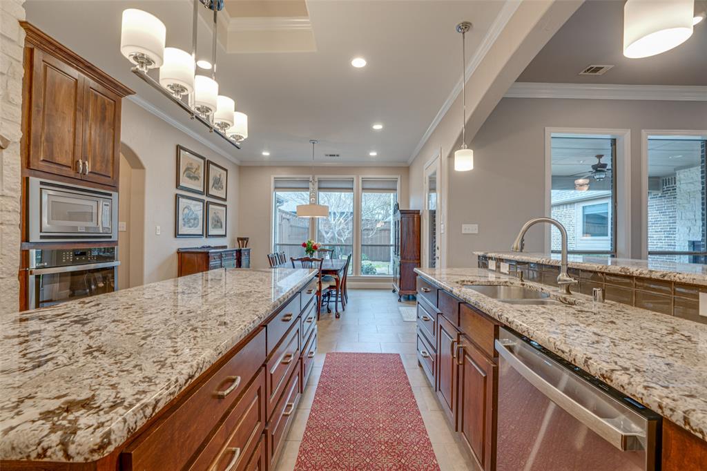 Foxchase 7 - Residential