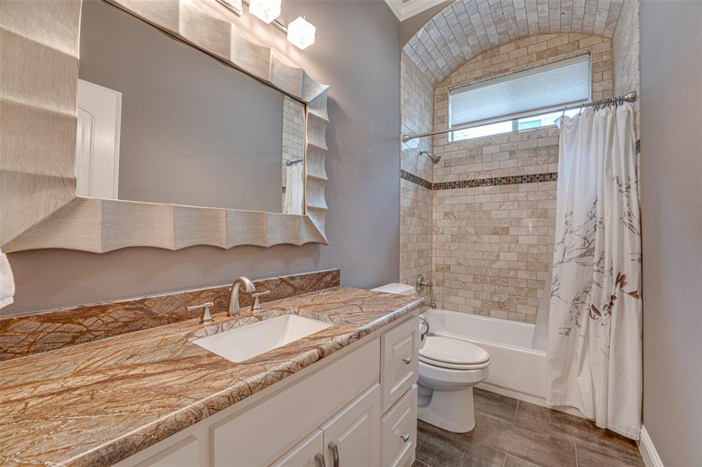 Foxchase 7 - Residential