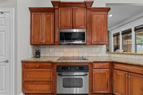 Tiny photo for 507 Secret Cove, Bossier City, LA 71111 (MLS # 21340565)
