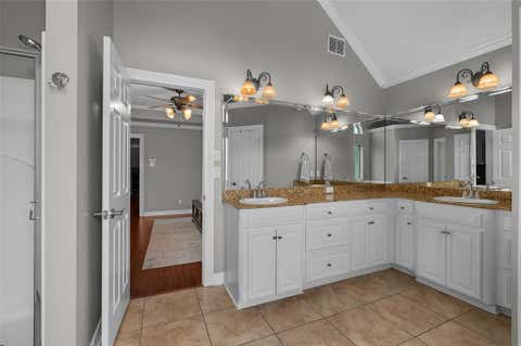 Tiny photo for 507 Secret Cove, Bossier City, LA 71111 (MLS # 21340565)