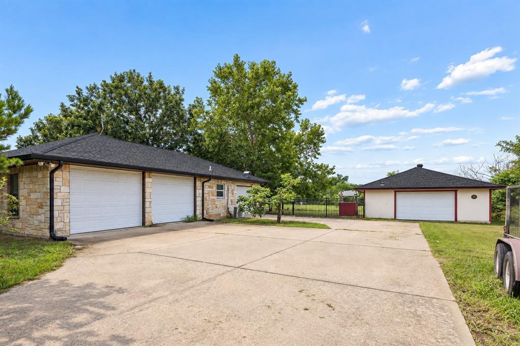 5291 Pecan Place Drive