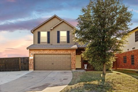 1612 Kings Glen Lane Fort Worth TX 76140