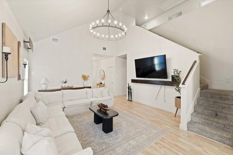 Tiny photo for 1612 Kings Glen Lane, Fort Worth, TX 76140 (MLS # 21098457)