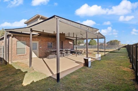 Tiny photo for 1612 Kings Glen Lane, Fort Worth, TX 76140 (MLS # 21098457)