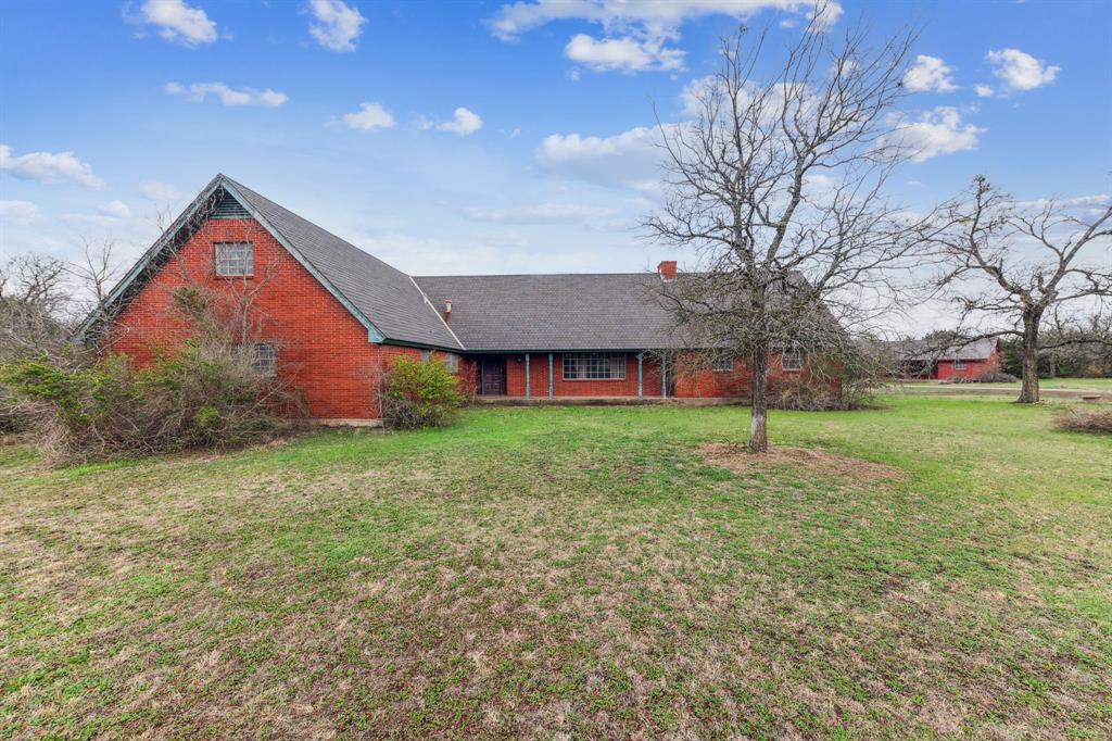 Photo 1 of 31 of 206 Mcfarland Ranch Road house