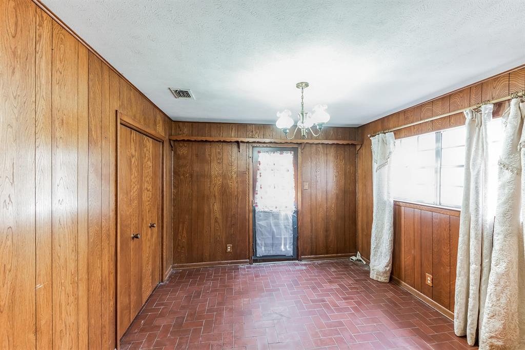Photo 10 of 31 of 206 Mcfarland Ranch Road house
