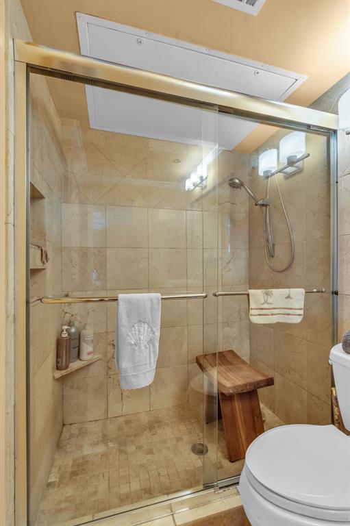 Oakbrook Crossing Condo - Residential