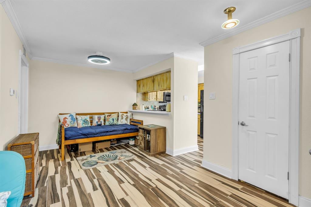 Oakbrook Crossing Condo - Residential