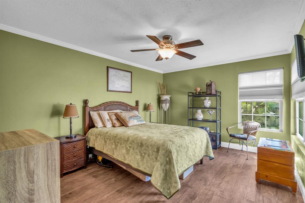 Oakbrook Crossing Condo - Residential