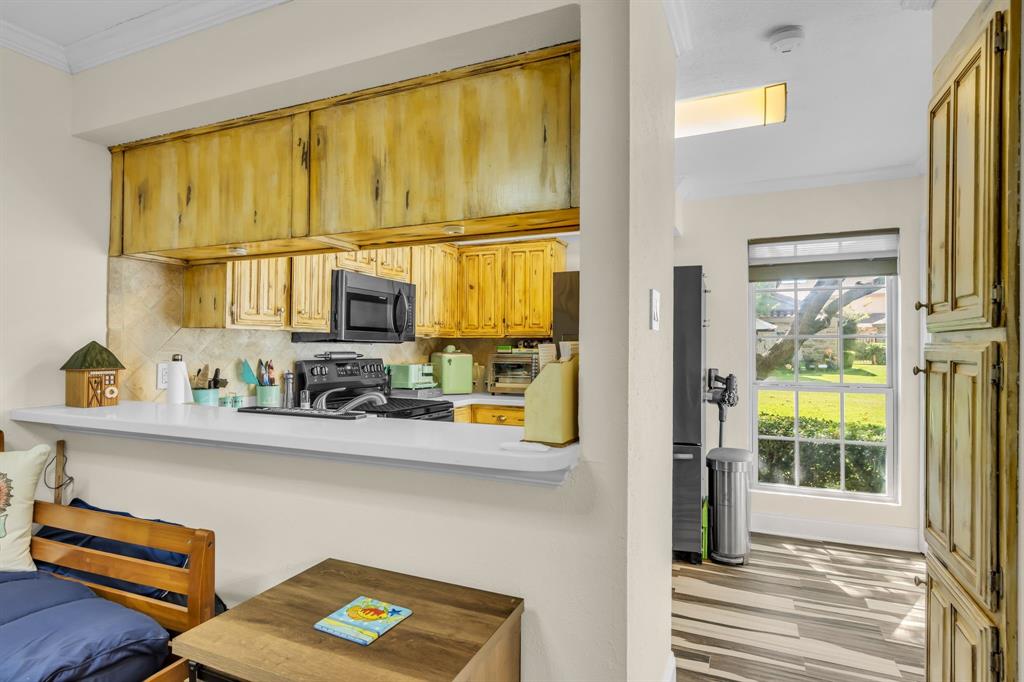 Oakbrook Crossing Condo - Residential