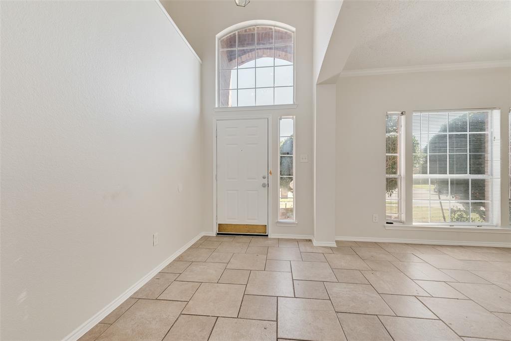 5702 Streamside Drive