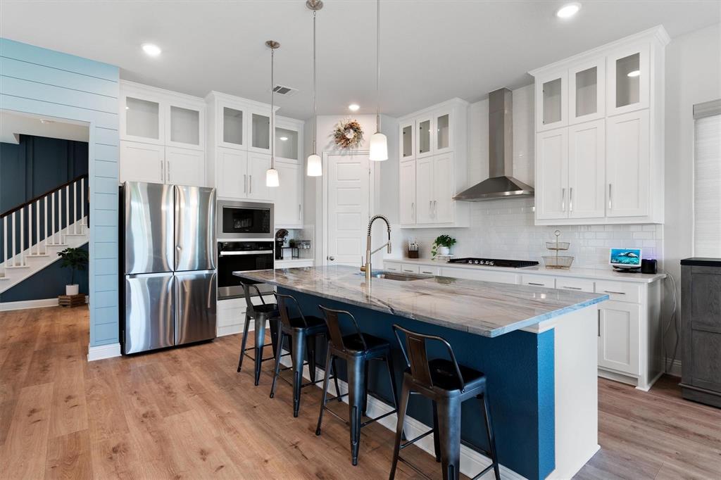 7309 Sunset Boulevard