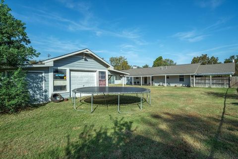 A home in Edgewood