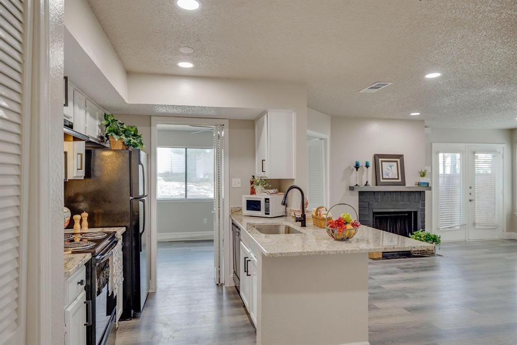 Arlington Oaks Condo - Residential Lease