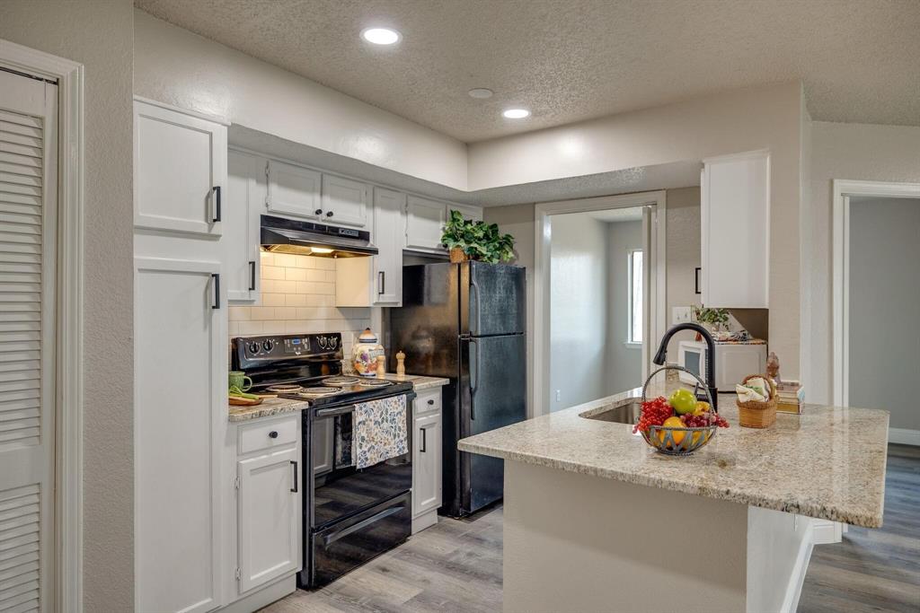 Arlington Oaks Condo - Residential Lease