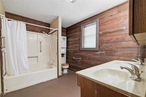 Tiny photo for 3557 US Highway 69, Denison, TX 75021 (MLS # 21098195)