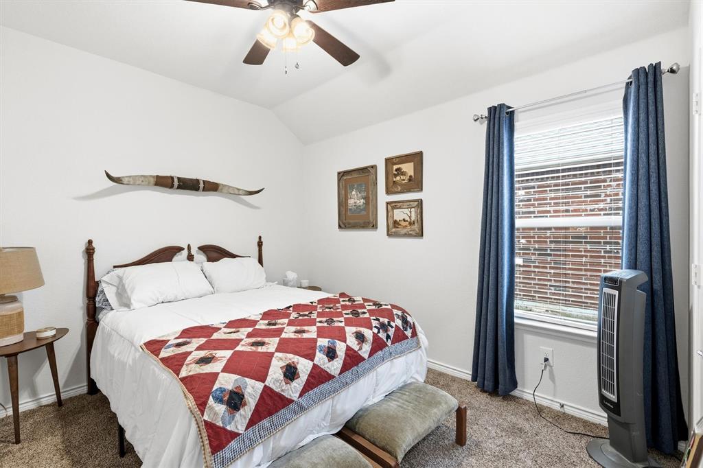 CAMDEN PARK OF RED OAK - Residential