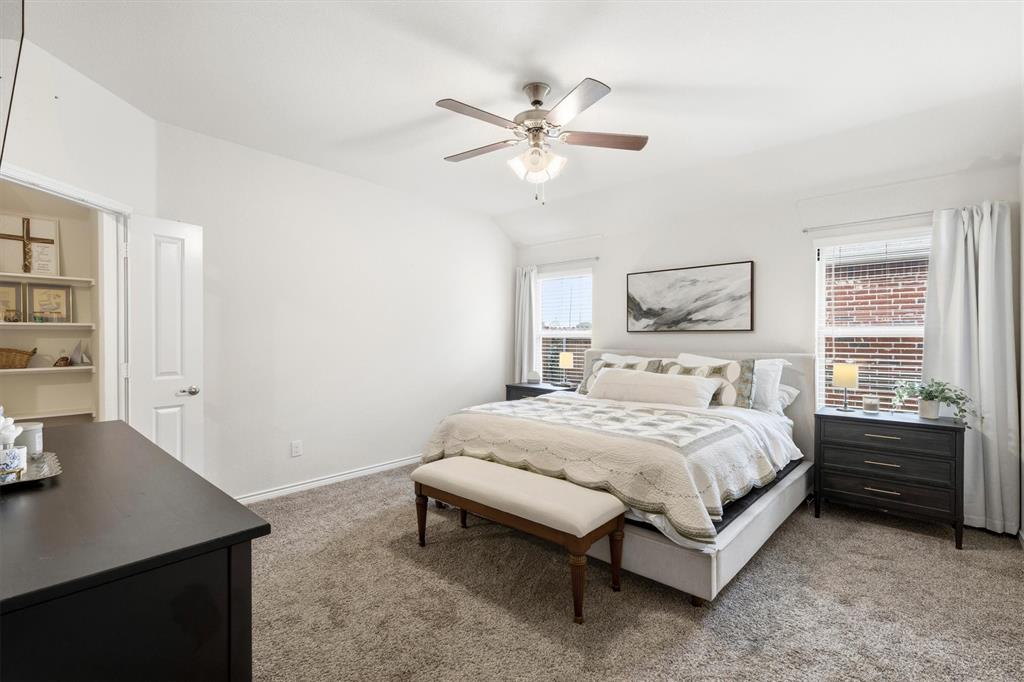 CAMDEN PARK OF RED OAK - Residential