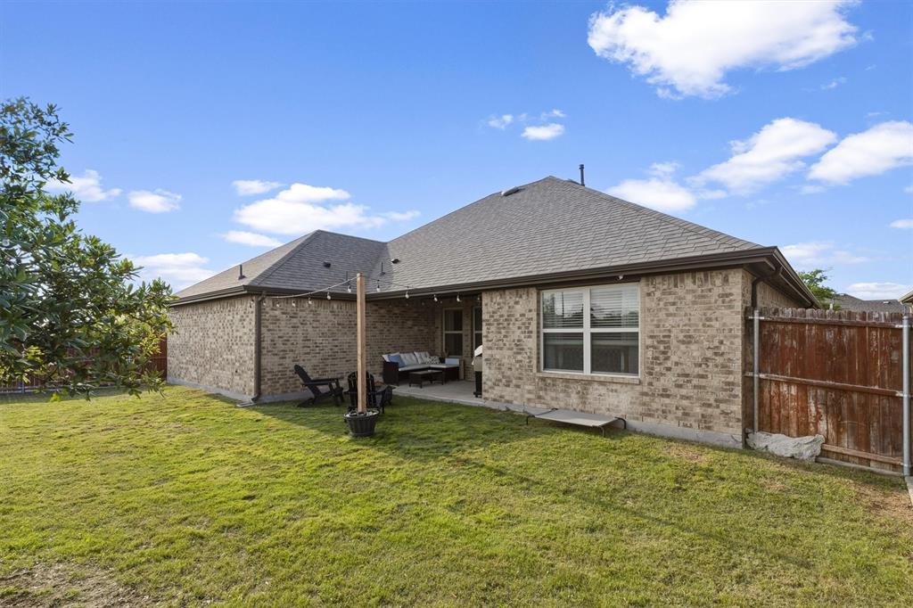CAMDEN PARK OF RED OAK - Residential