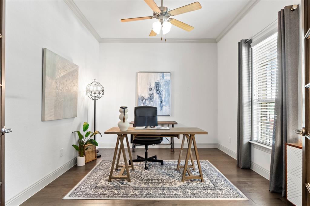 908 Rock Falls Drive