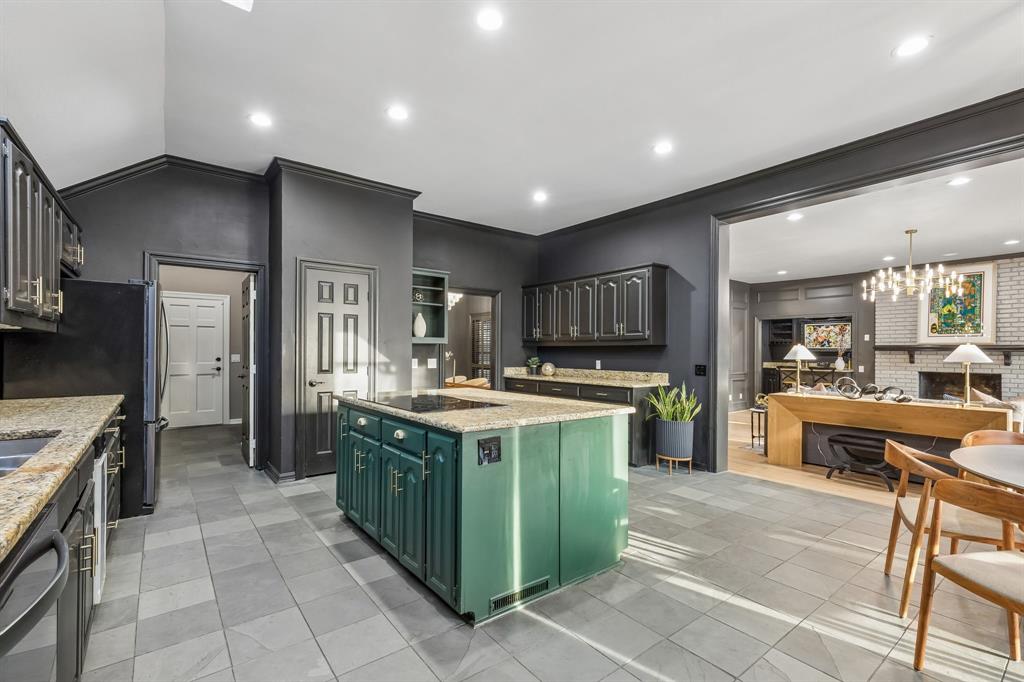 Woodbridge 02 - Residential