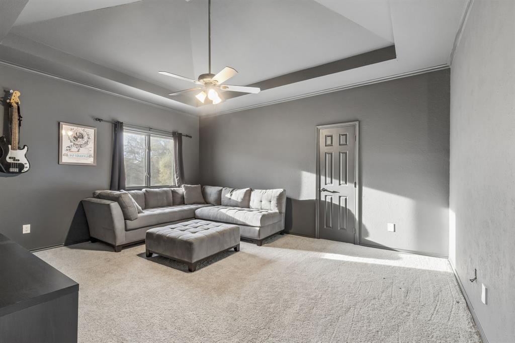 Woodbridge 02 - Residential