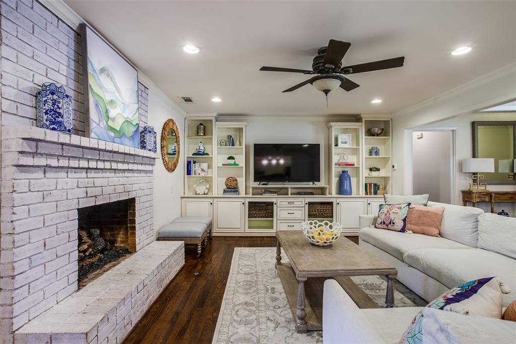 Mockingbird Manor - Residential