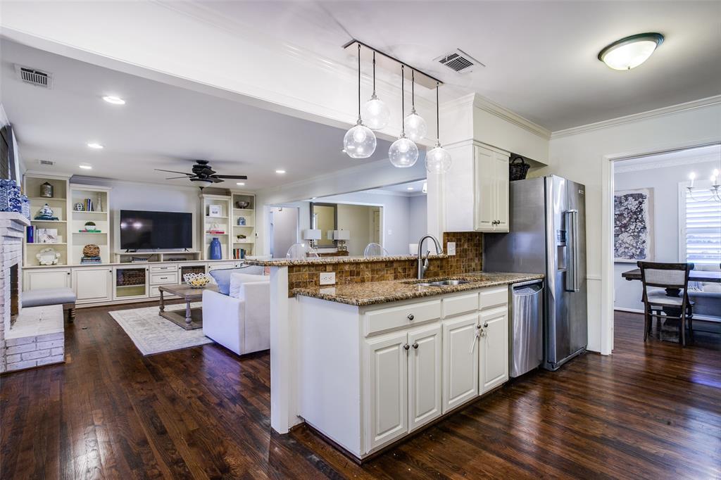 Mockingbird Manor - Residential