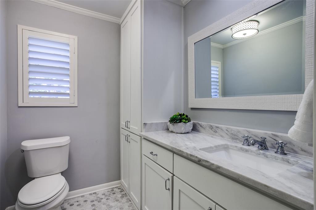 Mockingbird Manor - Residential