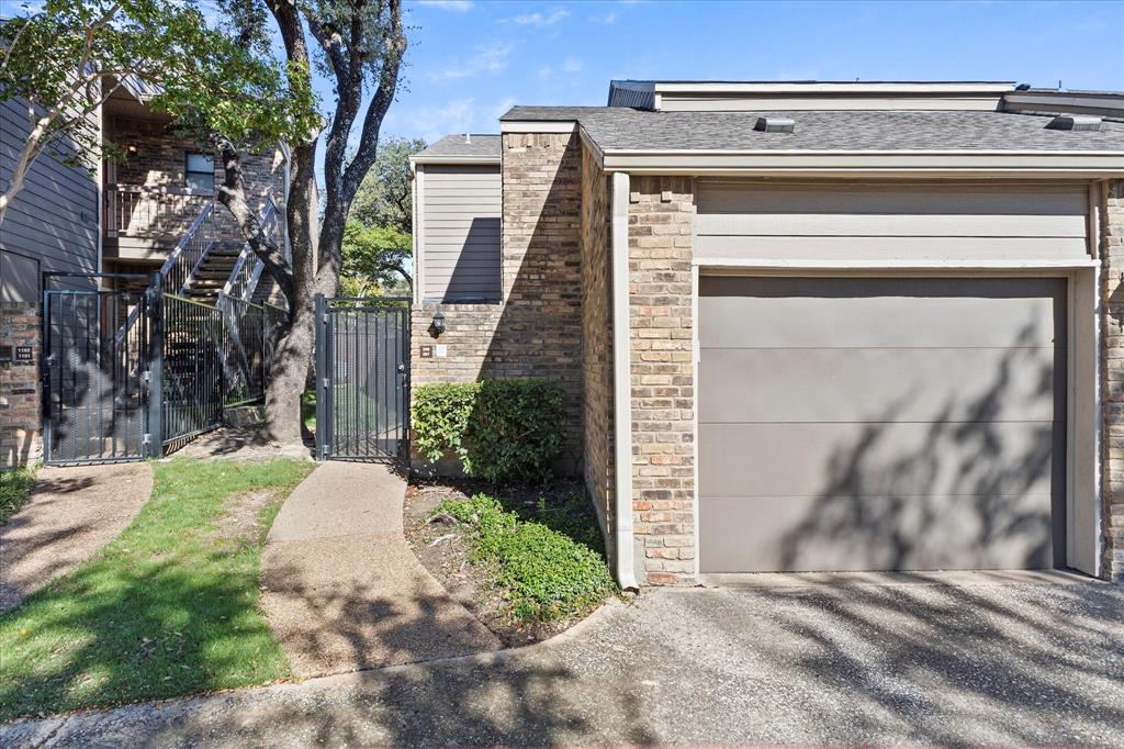 Oaks On Montfort Condos - Residential Lease