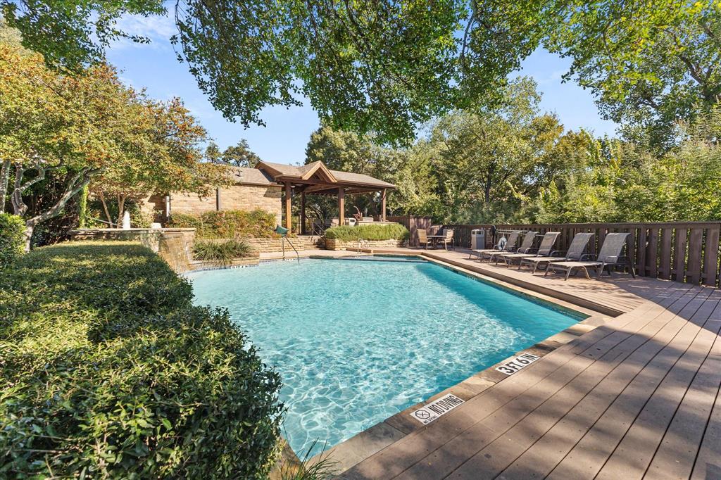 Oaks On Montfort Condos - Residential Lease