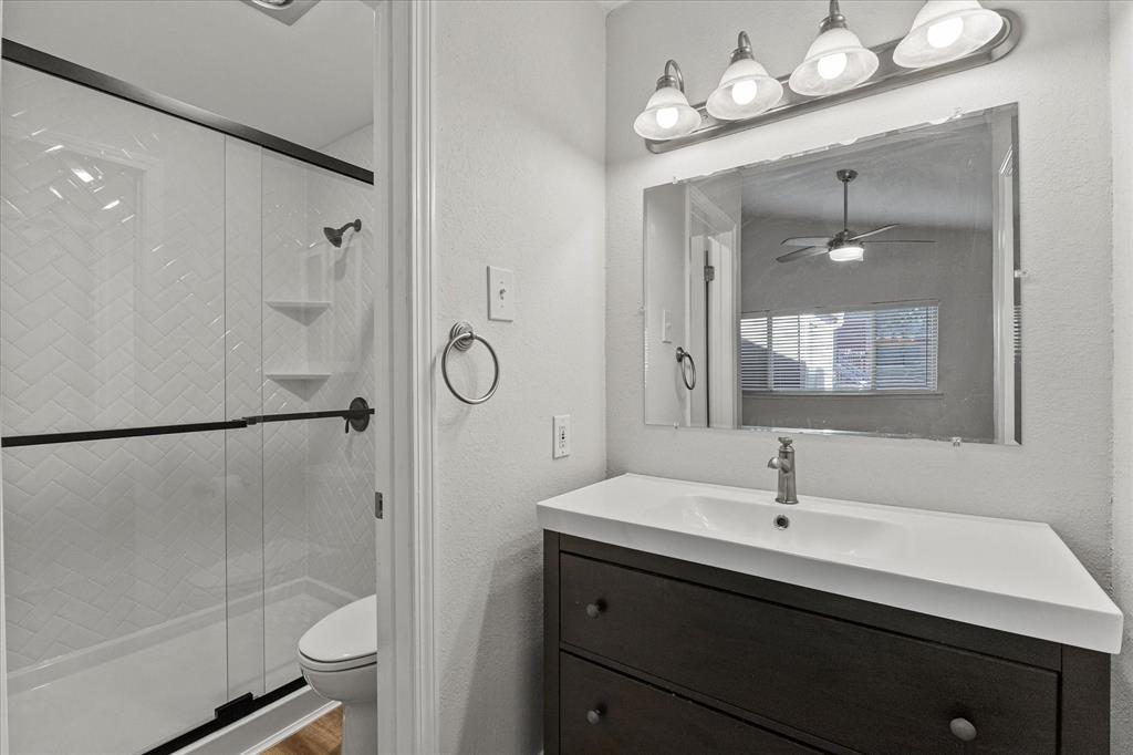 Oaks On Montfort Condos - Residential Lease