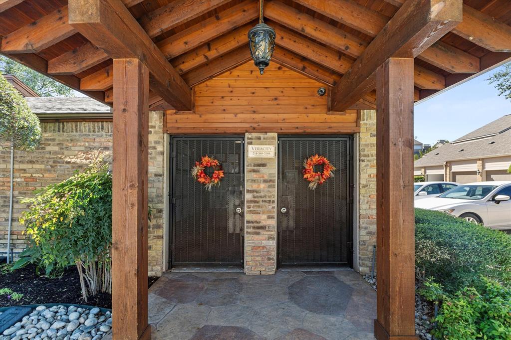 Oaks On Montfort Condos - Residential Lease