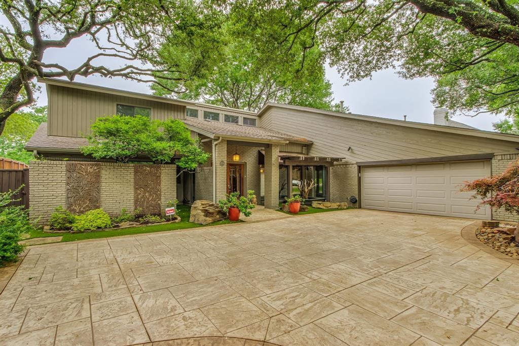 2718 W Prairie Creek Drive