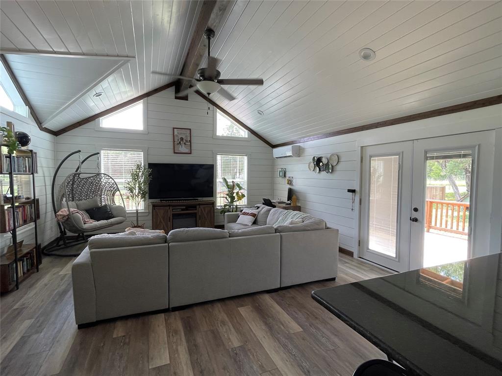 Cedar Shores - Residential