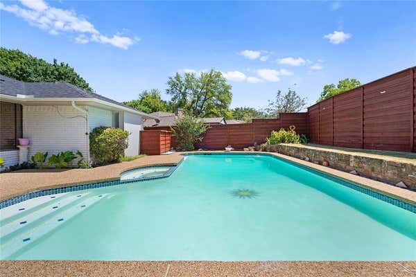 1315 Winding Brook Dr, Desoto, TX, 75115