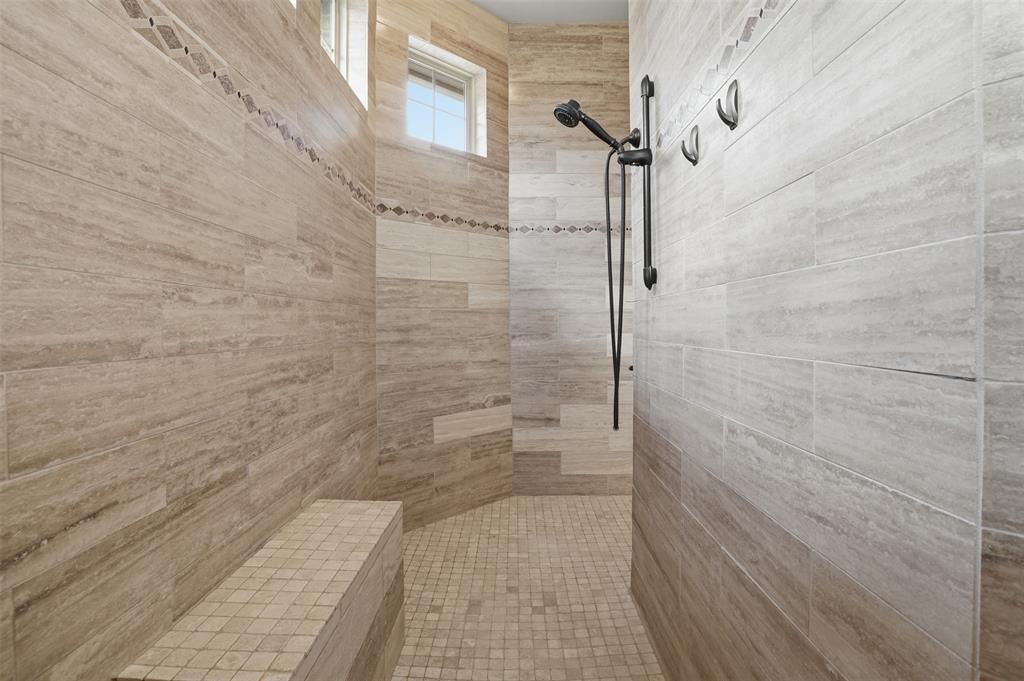 Decordova Bend Estate - Residential