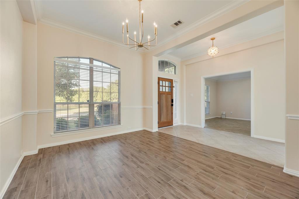 1527 Pleasant Run