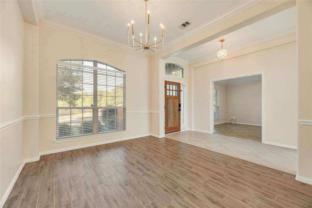 1527 Pleasant Run