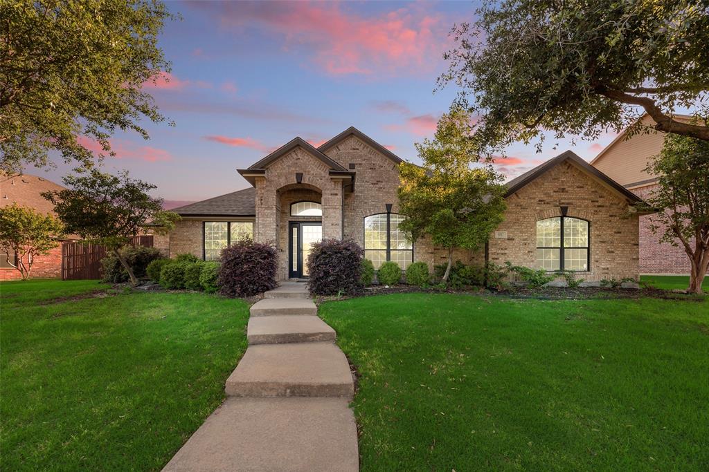 1527 Pleasant Run