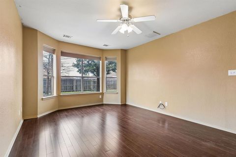 Tiny photo for 915 Fieldstone Drive, Cedar Hill, TX 75104 (MLS # 21198499)