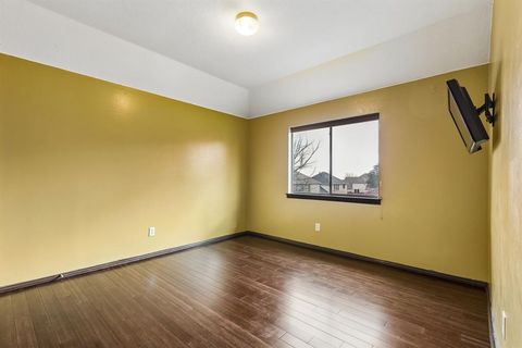 Tiny photo for 915 Fieldstone Drive, Cedar Hill, TX 75104 (MLS # 21198499)