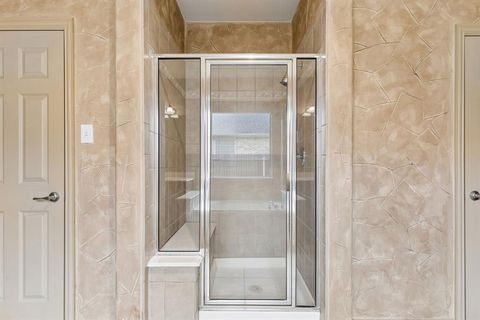 Tiny photo for 915 Fieldstone Drive, Cedar Hill, TX 75104 (MLS # 21198499)