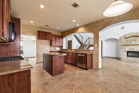 Tiny photo for 915 Fieldstone Drive, Cedar Hill, TX 75104 (MLS # 21198499)