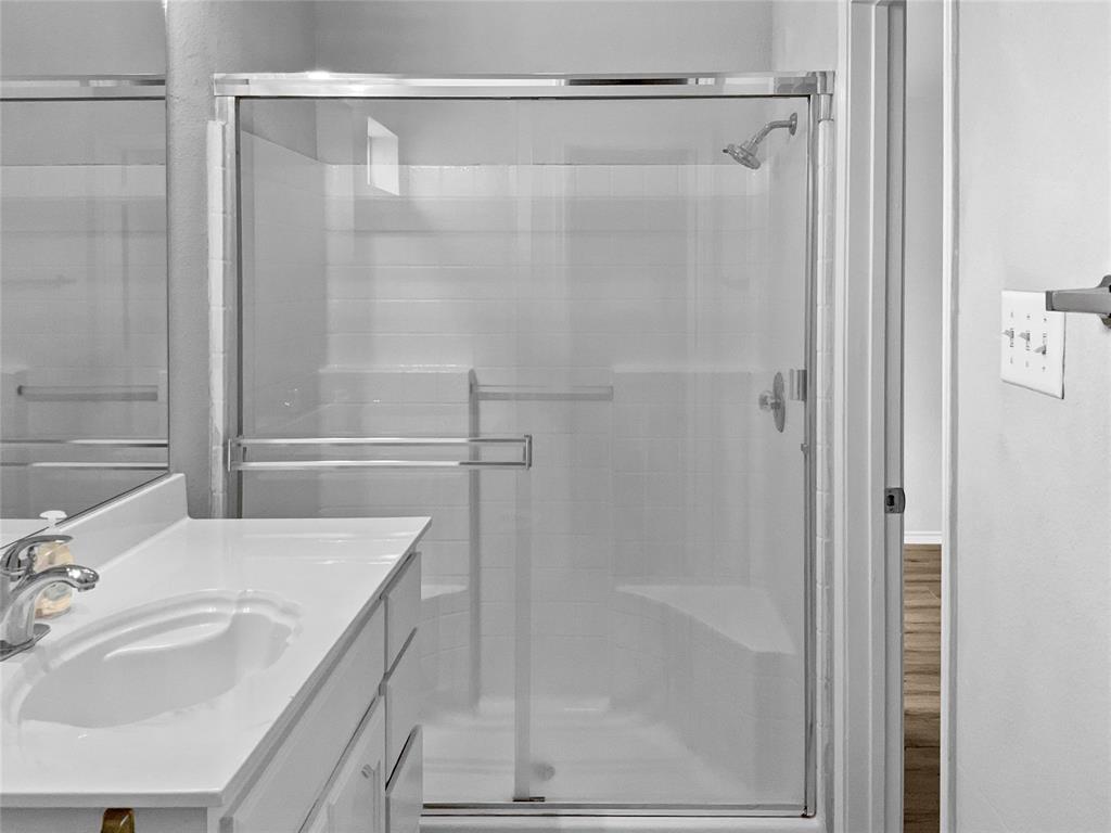 Alexandra Meadows - Residential Lease