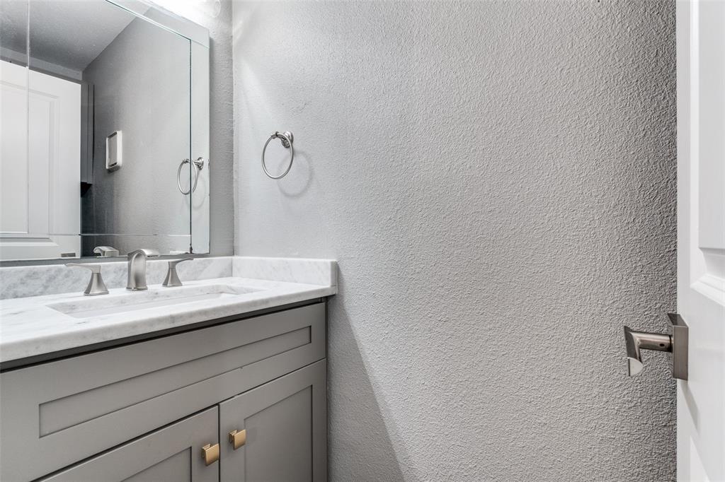 Wedglea Manor Conodominium - Residential Lease