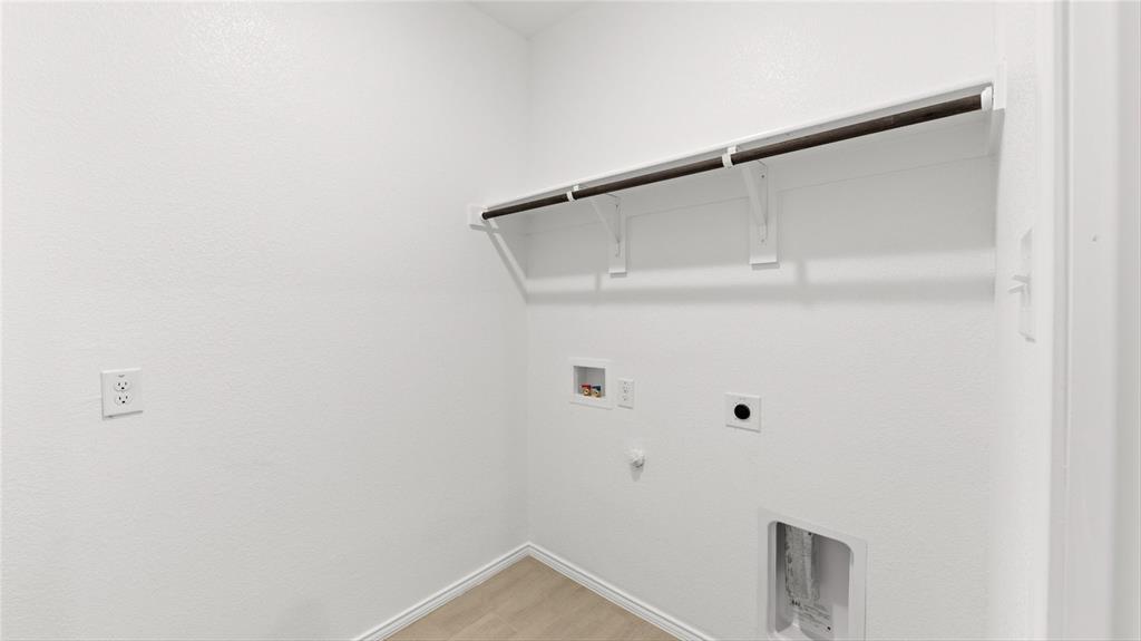 Country Hollow Sales Phase 1 - Residential