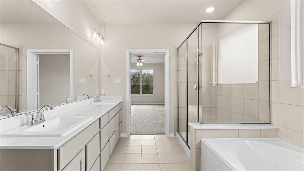 Country Hollow Sales Phase 1 - Residential