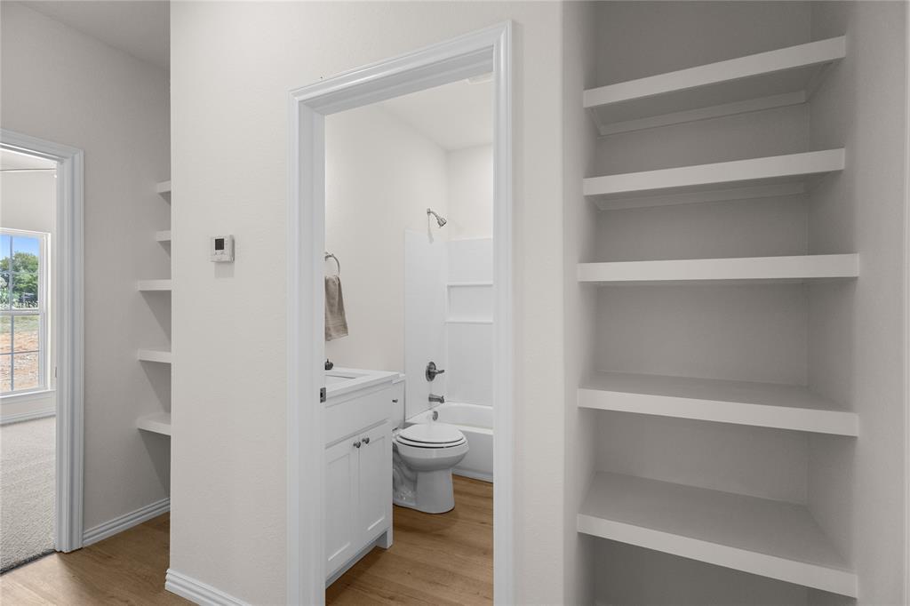 THE ESTATES - Residential