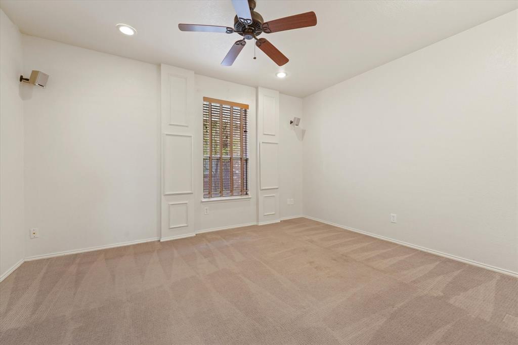 Lakes Of Highland Oaks The - Residential